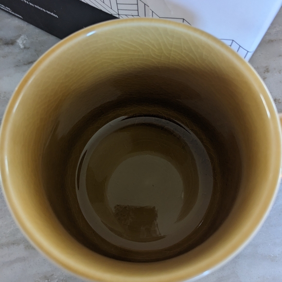 Set of 2 Gold cracked glaze mugs - Picture 5 of 6